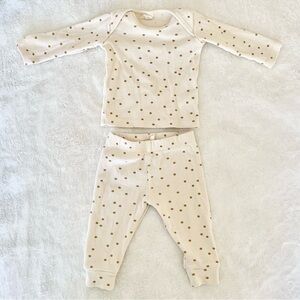 Q by Quincy Mae Ribbed Set, Size 3-6M